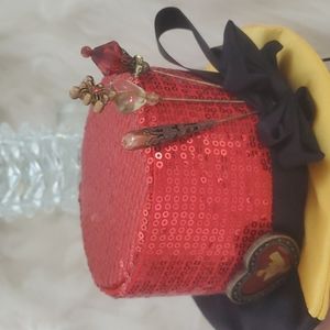 Disney Alice in Wonderland hat